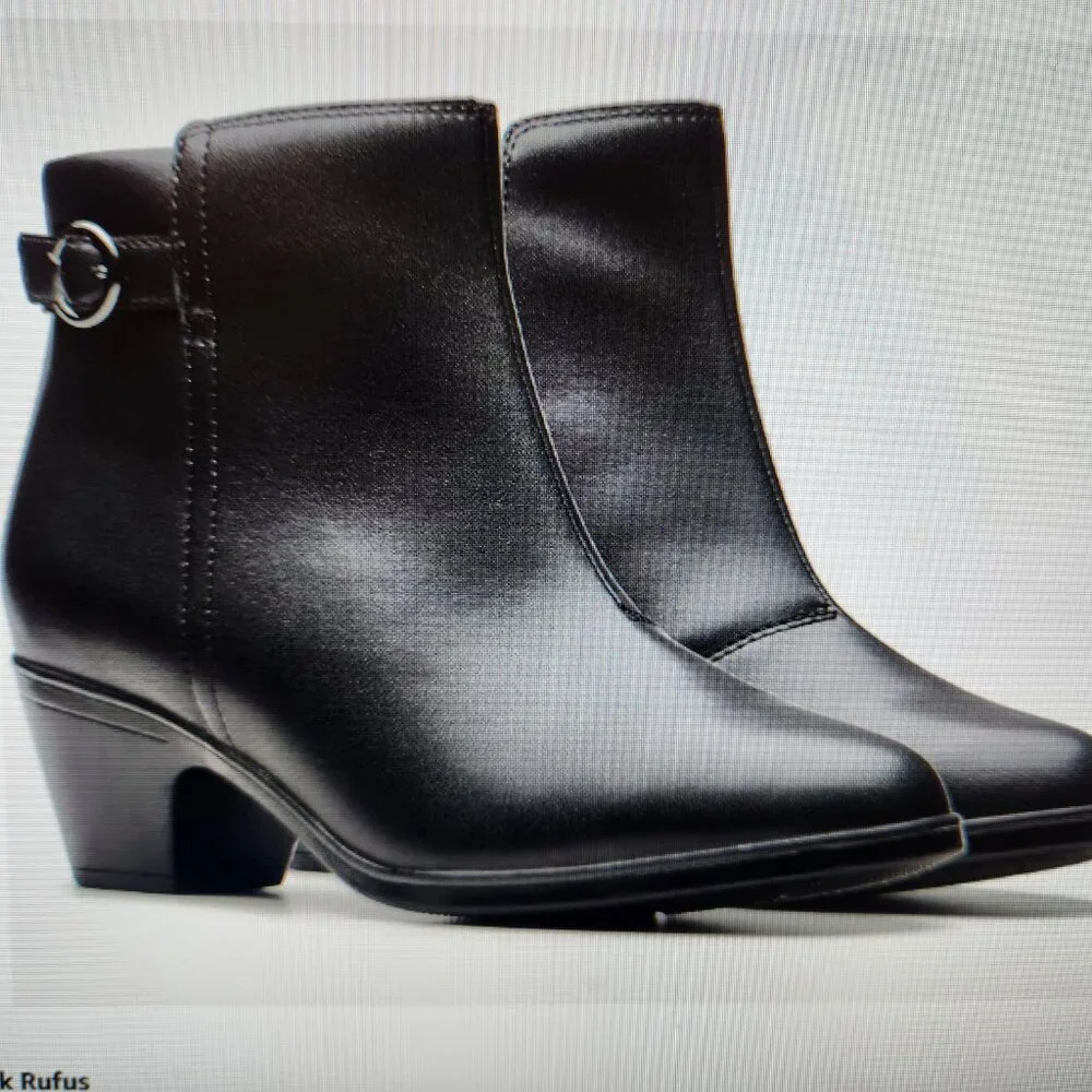 Clarks Black Leather 
